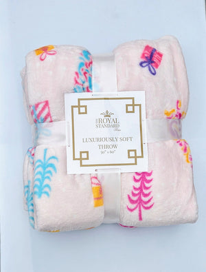 Christmas Trees and Gifts Throws